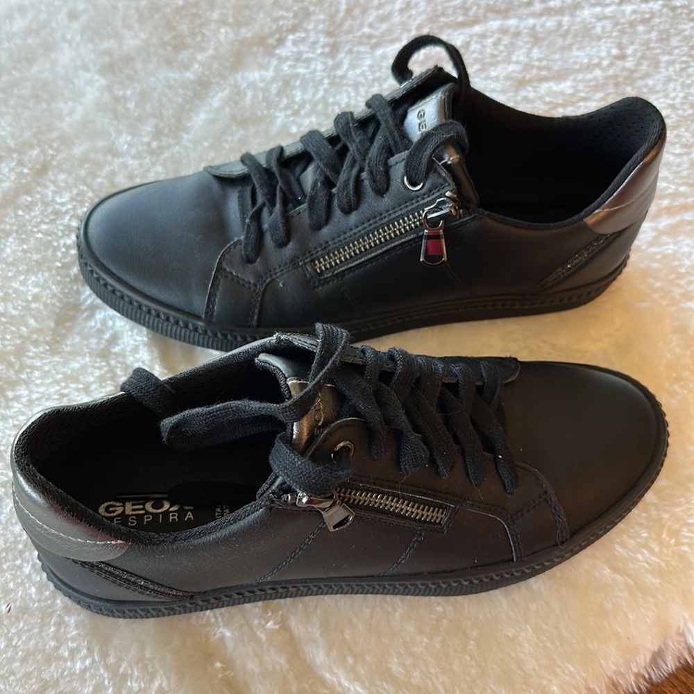 Nwob Geox sneakers